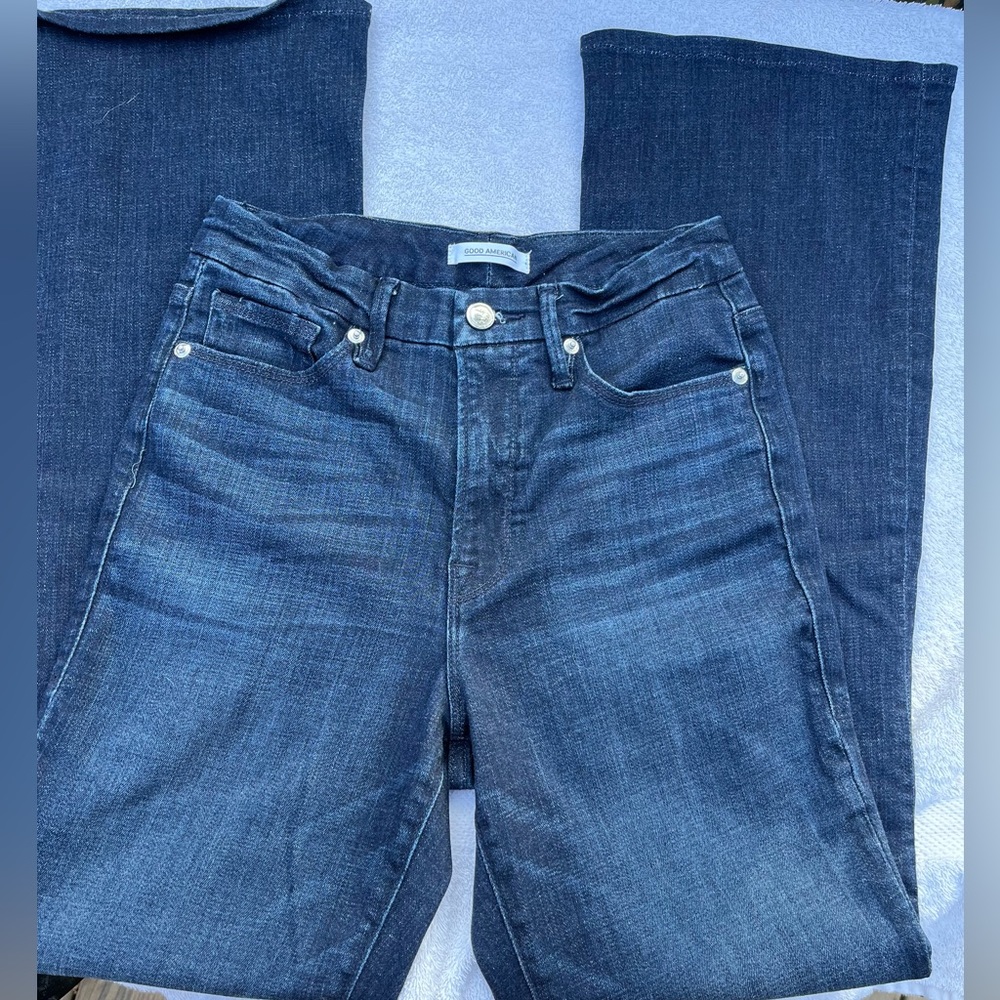 Khloé, Kardashian, Good American good flair, jeans, size 6